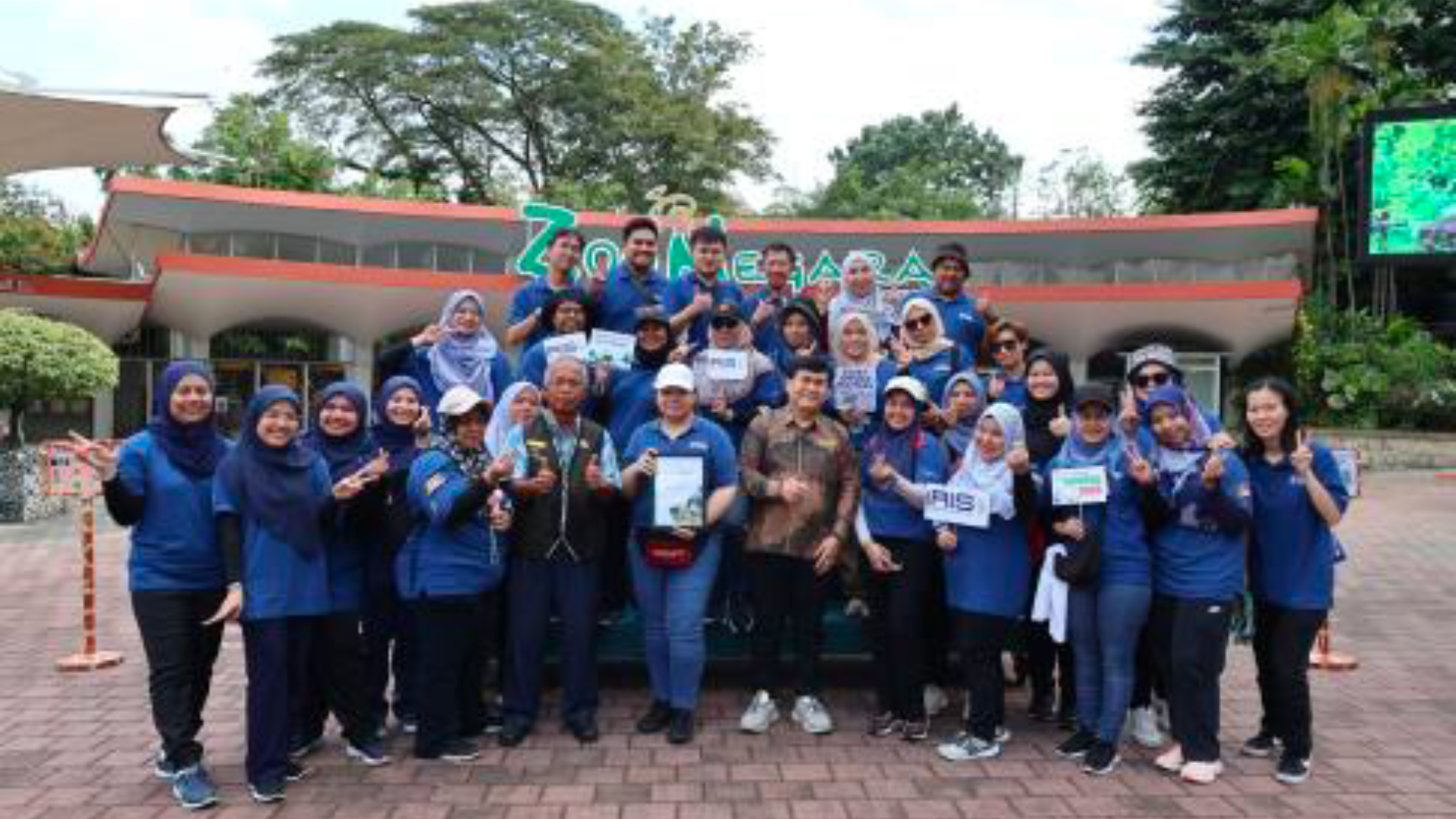 iris-Community-Engagement-3
